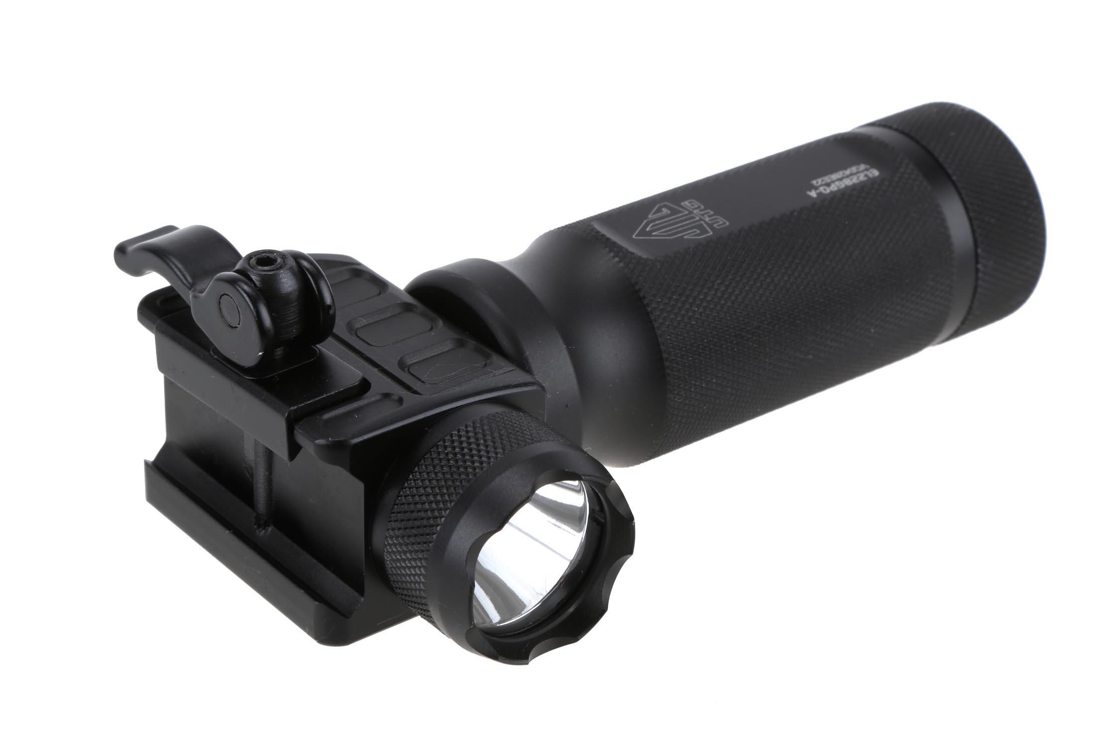 Leapers UTG Vertical Foregrip Flashlight QD 400 Lumens MNTEL228GPQA